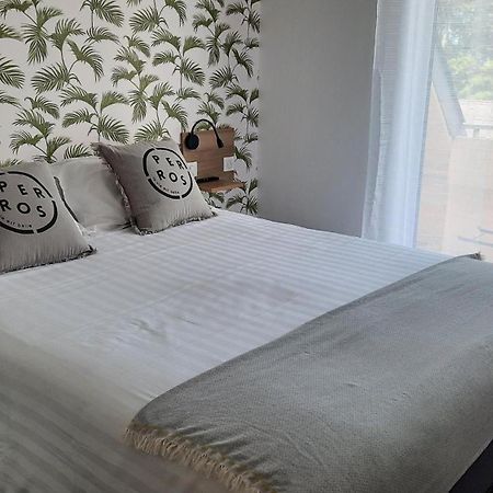 Au Bon Accueil Hotell Perros-Guirec Exteriör bild