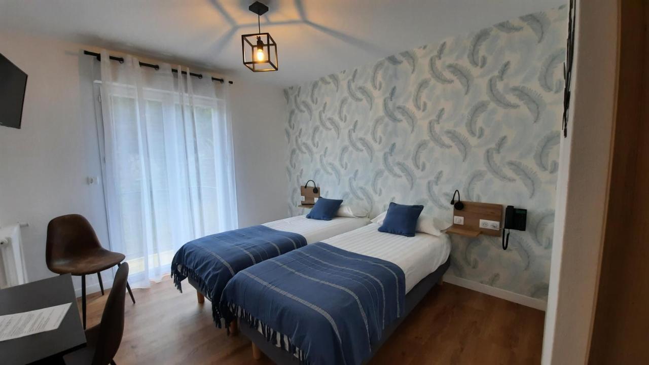 Au Bon Accueil Hotell Perros-Guirec Exteriör bild